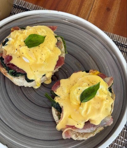 Eggs Benedict