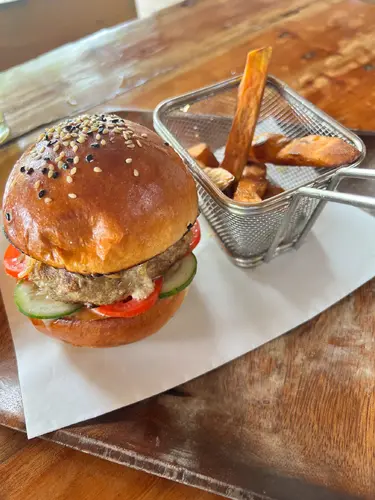 Blue Cheese Beef Burger 