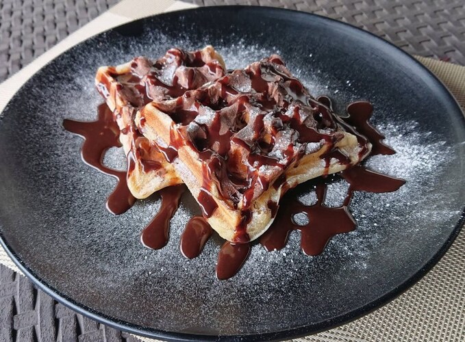 Waffle (10 × 8.5 cm)